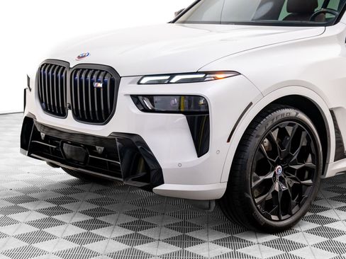 Used 2023 BMW X7 M60i w/ Executive Package image 40