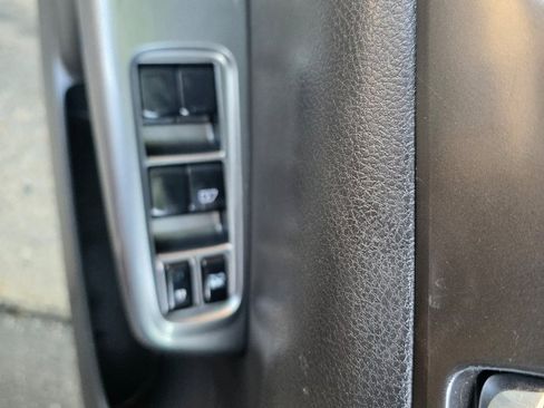 Used 2014 Subaru Impreza WRX Sedan image 11