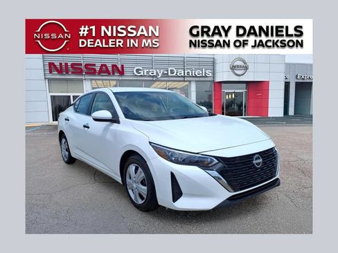 Used 2024 Nissan Sentra S FWD image 1