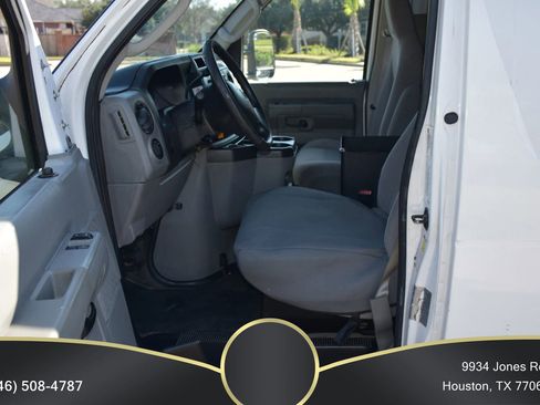 Used 2012 Ford E-250 and Econoline 250 w/ PWR Group image 11