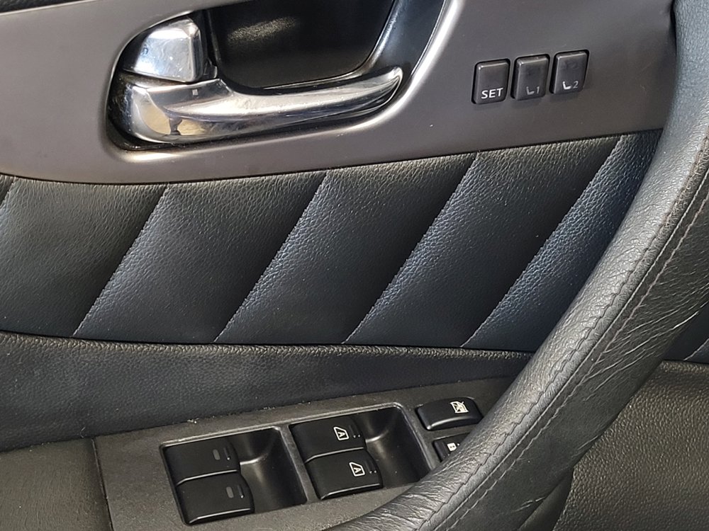 Used 2015 INFINITI QX70 2WD w/ Premium Package image 27