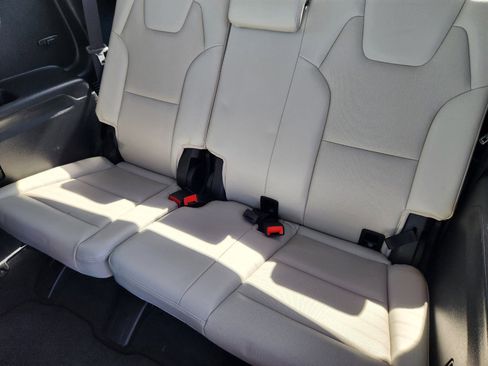 Certified 2021 Kia Telluride S image 33