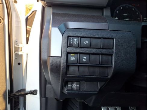 Used 2026 Toyota Tacoma TRD Sport AWD/4WD image 16