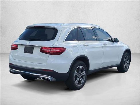 Used 2019 Mercedes-Benz GLC 300 image 5