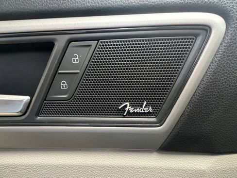 Used 2021 Volkswagen Atlas SEL Premium image 8