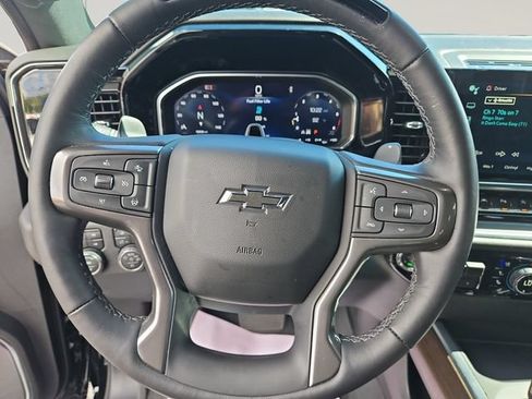 Certified 2026 Chevrolet Silverado 1500 High Country w/ Midnight Edition AWD/4WD image 14