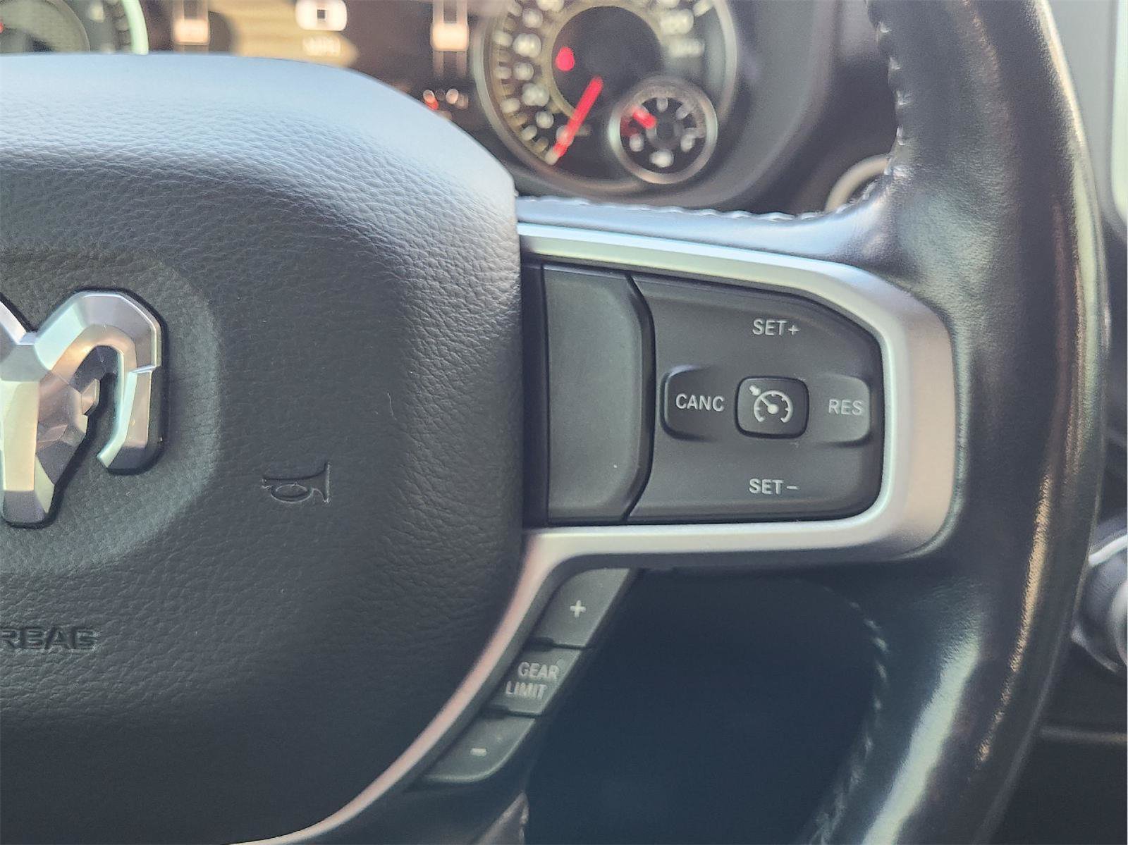 Used 2020 RAM 1500 Big Horn AWD/4WD image 29