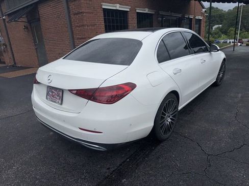 Used 2025 Mercedes-Benz C 300 Sedan image 4