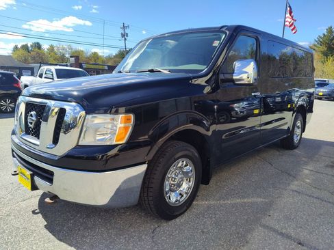 Used 2016 Nissan NV 3500 SV w/ SV Technology Package RWD image 5