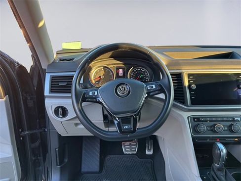 Used 2019 Volkswagen Atlas SE image 12