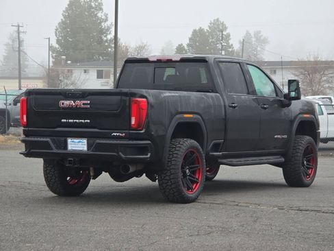 Used 2021 GMC Sierra 2500 AT4 w/ AT4 Preferred Package image 2