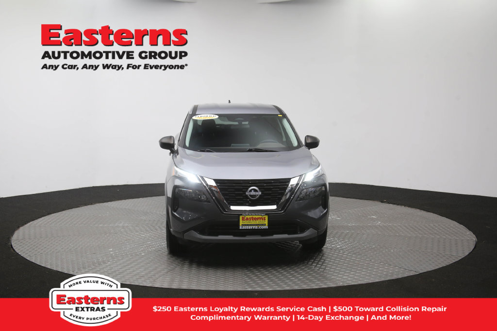 Used 2023 Nissan Rogue S AWD/4WD image 55