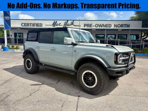 Used 2021 Ford Bronco Outer Banks w/ Sasquatch Package AWD/4WD image 1