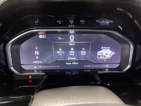 Used 2024 GMC Sierra 1500 Elevation image 30