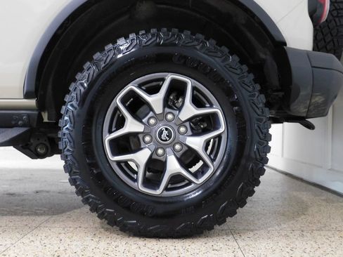 Used 2025 Ford Bronco Badlands AWD/4WD image 78