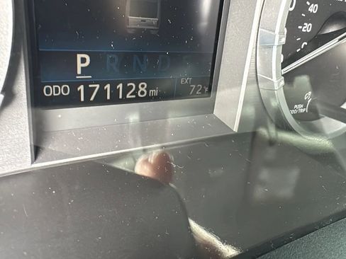 Used 2017 Toyota Tundra Limited w/ Limited Premium Package image 17