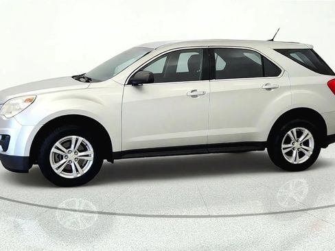 Used 2013 Chevrolet Equinox LS FWD image 3