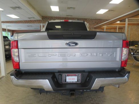 Used 2020 Ford F250 XL w/ STX Appearance Package AWD/4WD image 5
