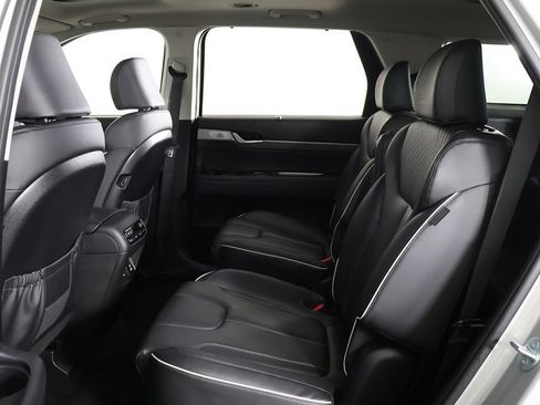 Used 2023 Hyundai Palisade SEL w/ Premium Package AWD/4WD image 39