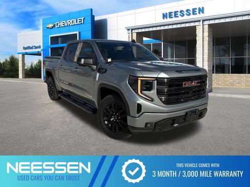 Used 2023 GMC Sierra 1500 Elevation w/ Elevation Premium Package RWD image 1
