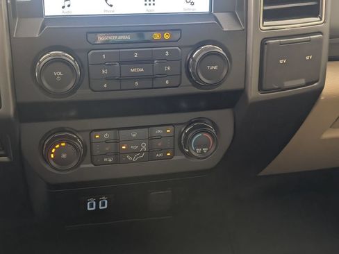 Used 2019 Ford F250 XLT AWD/4WD image 21