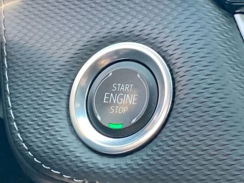 Used 2025 Chevrolet Equinox LT image 34