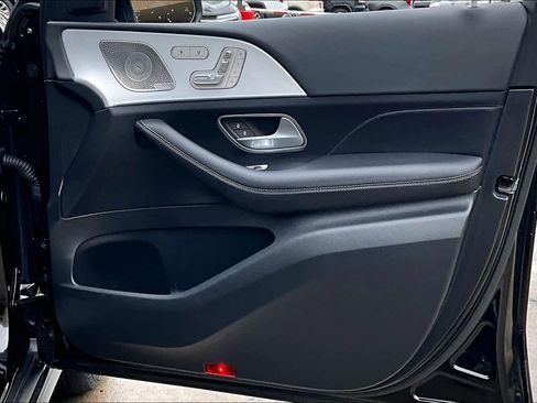 Used 2025 Mercedes-Benz GLS 450 GLS 450 image 23