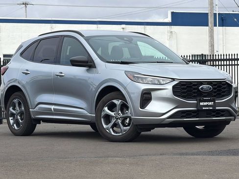 Certified 2023 Ford Escape ST-Line w/ Tech Pack #1 AWD/4WD image 1