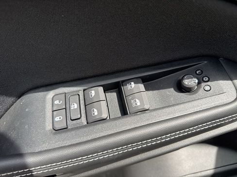 New 2026 Jeep Cherokee Laredo AWD/4WD image 17