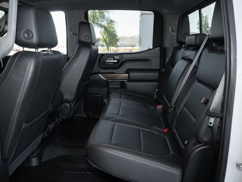 Used 2021 Chevrolet Silverado 1500 LT image 37