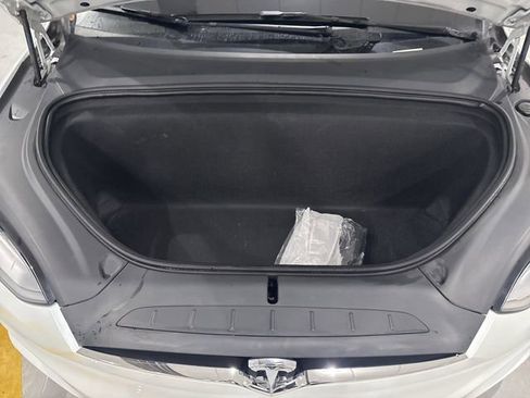 Used 2020 Tesla Model X Long Range image 40