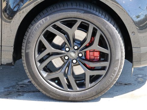 Used 2020 Land Rover Range Rover Evoque SE image 11