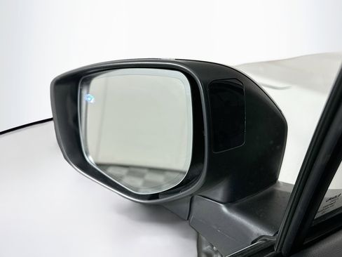 Used 2024 Subaru Outback Limited image 16