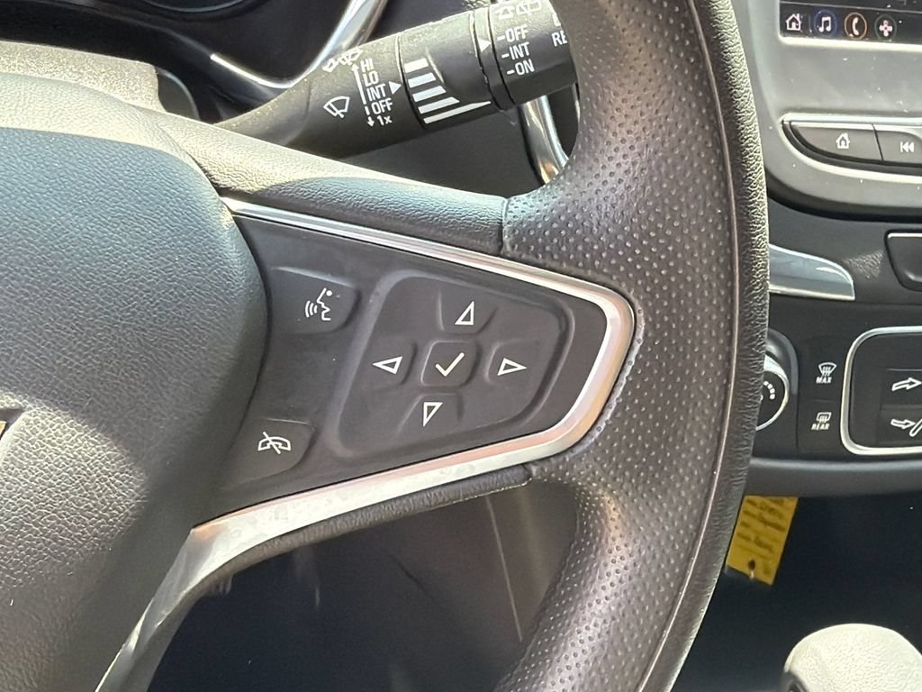 Used 2023 Chevrolet Equinox LT FWD image 25