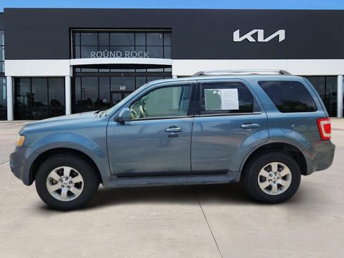 Used 2011 Ford Escape Limited w/ 302A Rapid Spec Order Code FWD image 4