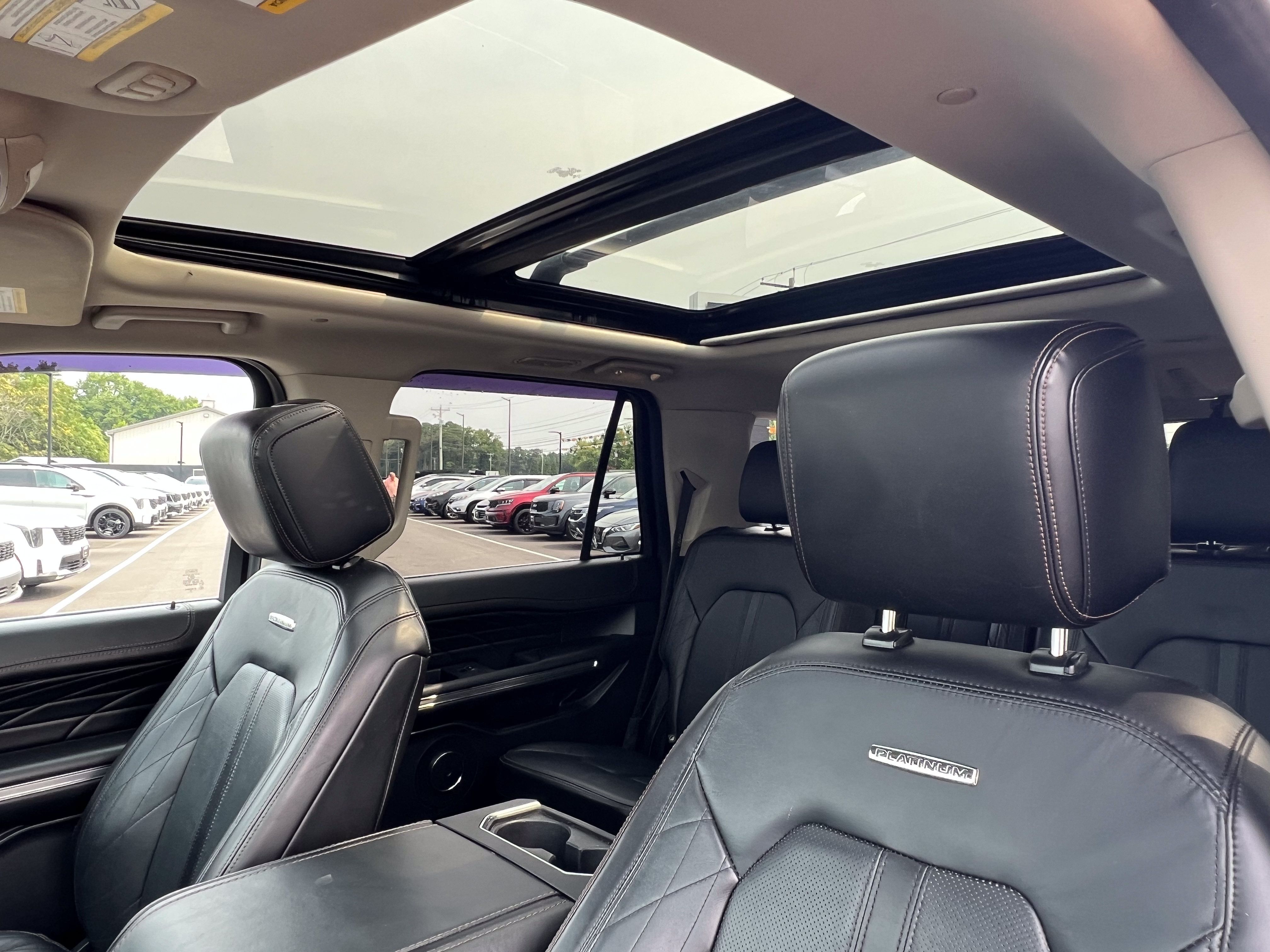 Used 2020 Ford Expedition Platinum AWD/4WD image 24