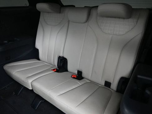 Used 2023 Hyundai Palisade Limited w/ Cargo Package FWD image 31