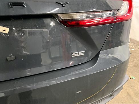 Used 2025 Toyota Camry SE w/ Convenience Package image 28