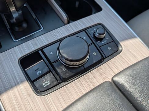 Certified 2024 MAZDA CX-90 Plug-In Hybrid w/ Preferred AWD/4WD image 32
