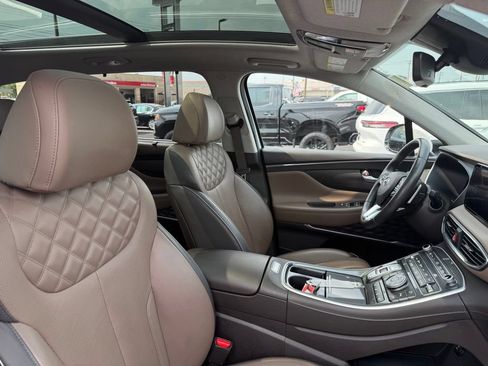 Used 2023 Hyundai Santa Fe Limited AWD/4WD image 24