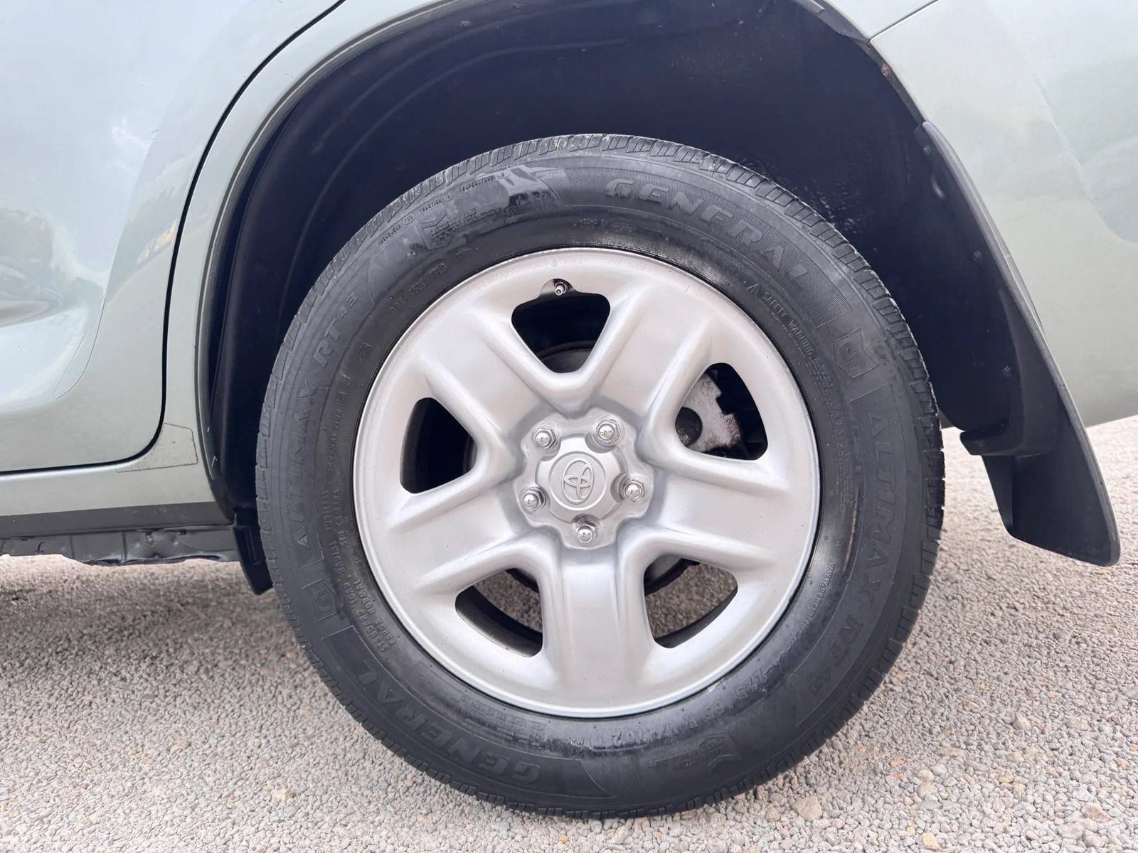 Used 2007 Toyota RAV4 4WD image 21