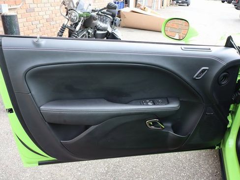 Used 2023 Dodge Challenger SRT Hellcat Widebody image 9