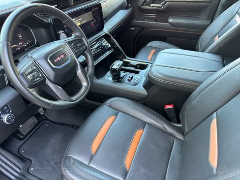 Used 2025 GMC Sierra 1500 AT4 AWD/4WD image 9