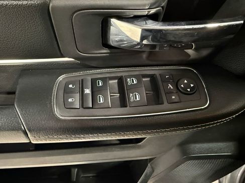 Used 2021 RAM 1500 Classic Warlock image 8