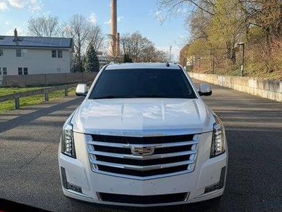 Used 2018 Cadillac Escalade Luxury