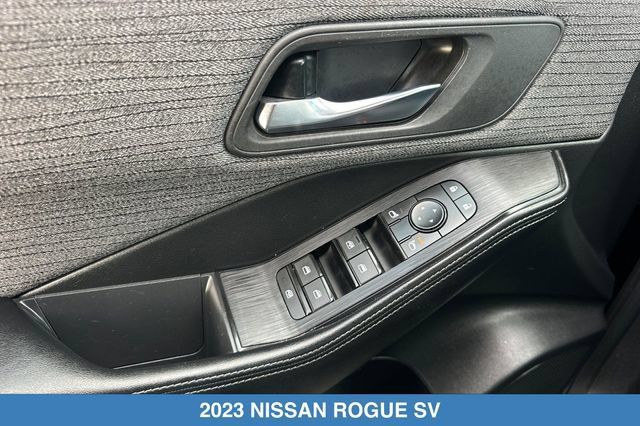 Used 2023 Nissan Rogue SV FWD image 12