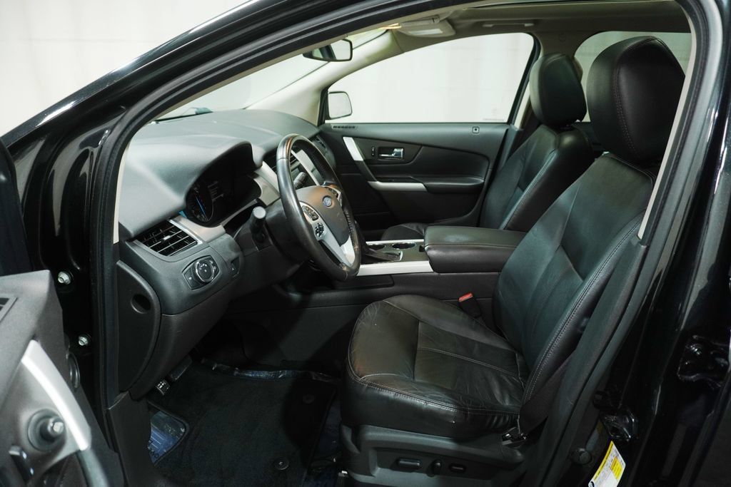 Used 2013 Ford Edge SEL AWD/4WD image 11