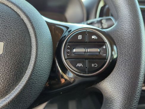 Used 2023 Kia Soul S image 13