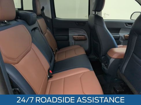 Certified 2024 Ford Maverick Lariat w/ 4K Tow Package image 18