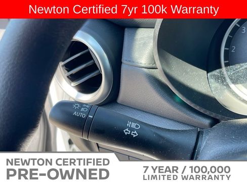 Used 2025 Nissan Versa S w/ Trunk Package FWD image 16